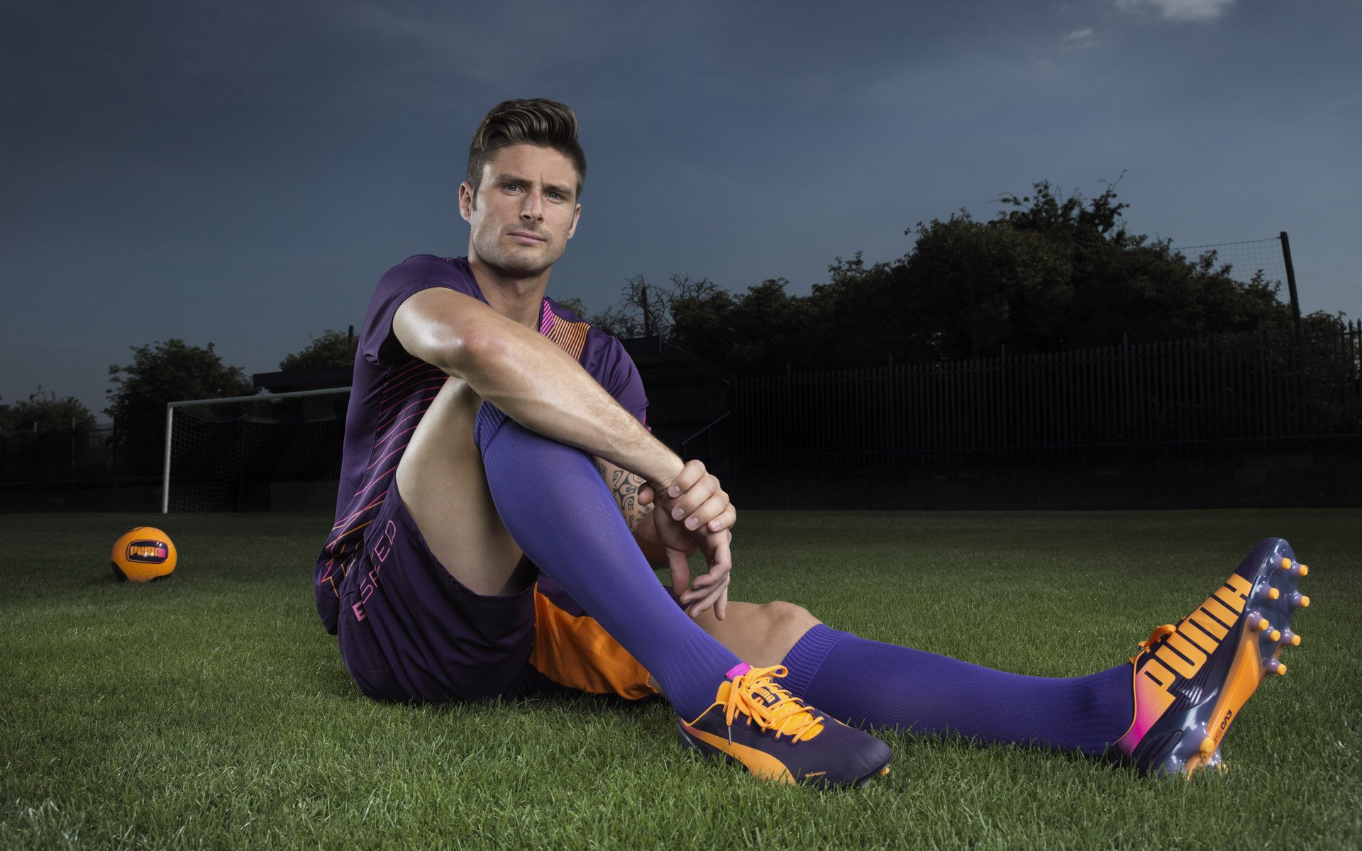 开云体育中国官方网站-丹·卡特：用战术智慧与精确的脚法，改写全黑队历史，丹特巅峰水平